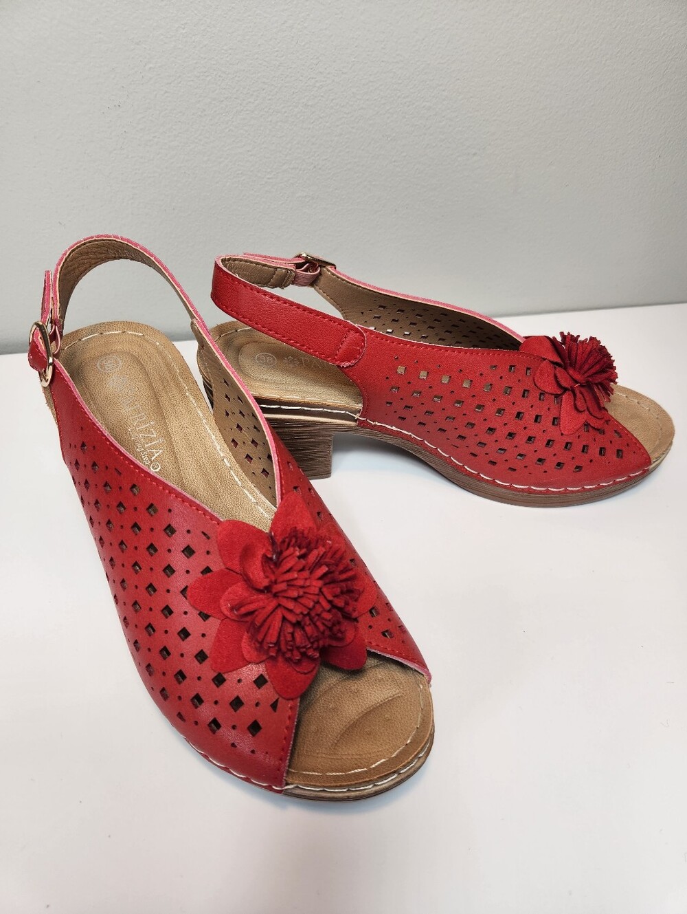 Patrizia Springstep Slingback Perforated Block Heel Sandals SZ38